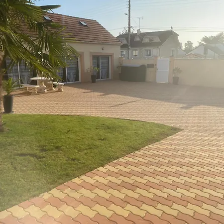 La Riviere De L'andelle Pitres